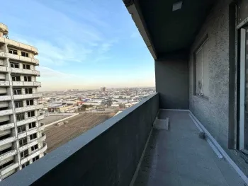 100 м², 3-комн. квартира, 13/16-2