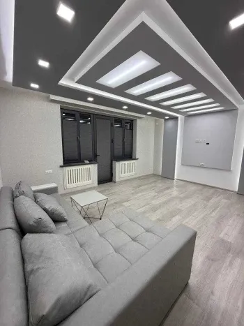 150 м², 5-комн. квартира, 1/9-0
