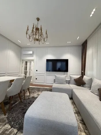 160 м², 5-комн. квартира, 1/9-1