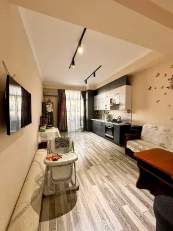 90 м², 3-комн. квартира, 6/8-1