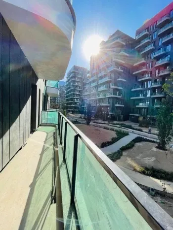 111 м², 3-комн. квартира, 3/10-2