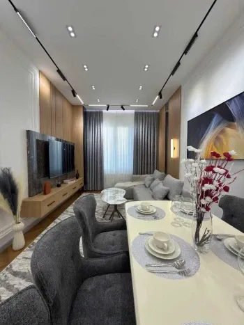 55 м², 2-комн. квартира, 2/10-0