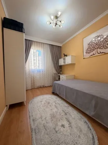 83 м², 3-комн. квартира, 4/9-1