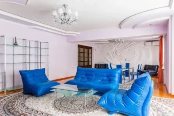 278 м², 5-комн. квартира, 2/8-1