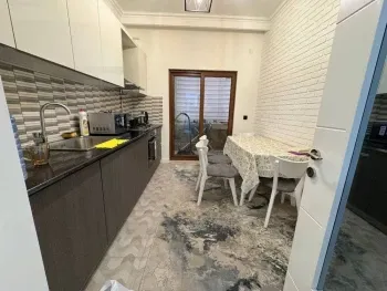 70 м², 2-комн. квартира, 2/9-1