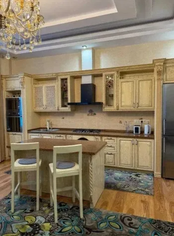 170 м², 4-комн. квартира, 2/6-2