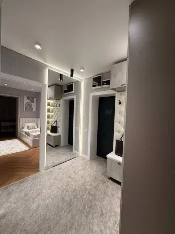 60 м², 2-комн. квартира, 2/4-2