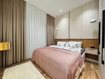 82 м², 4-комн. квартира, 2/8-0