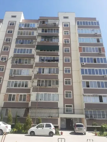 74 м², 3-комн. квартира, 8/9-0