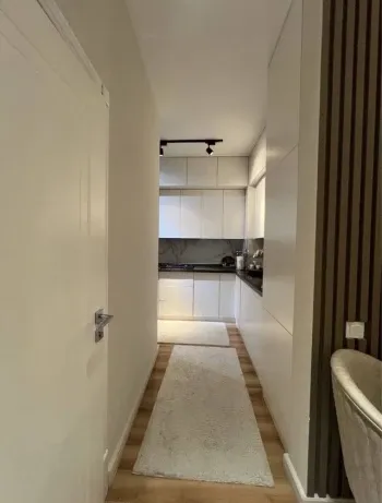 60 м², 3-комн. квартира, 4/8-2