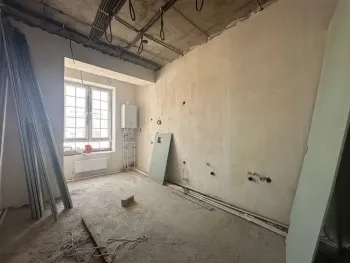 173 м², многокомнатная квартира, 8/9-0