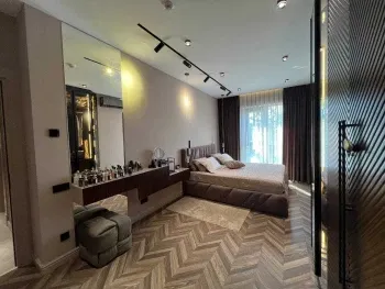 100 м², 3-комн. квартира, 5/25-2