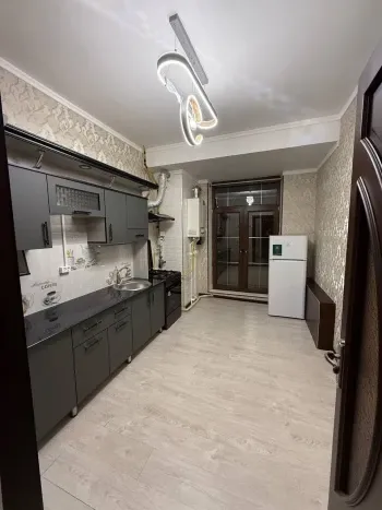 73 м², 3-комн. квартира, 2/8-3