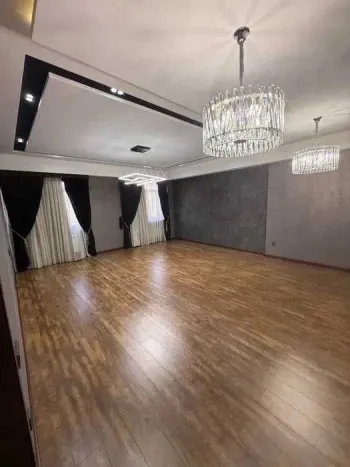 132 м², 3-комн. квартира, 8/8-0