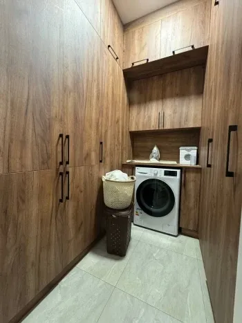 134 м², 3-комн. квартира, 8/10-1