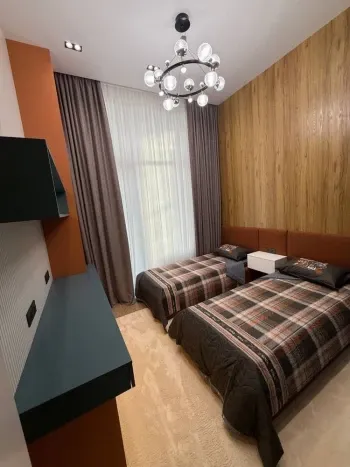 10 м², 4-комн. квартира, 7/7-1