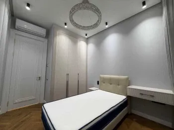 147 м², 4-комн. квартира, 6/7-3