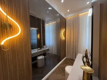 111 m², 4-xonali kvartira, 8/10-1