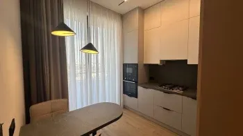 70 м², 2-комн. квартира, 2/15-1