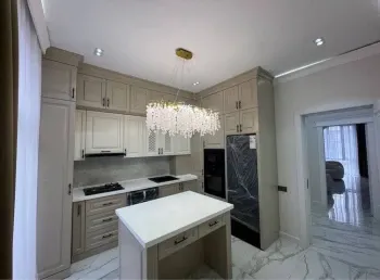 145 м², 5-комн. квартира, 9/10-2