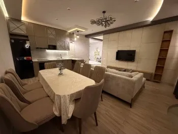 100 м², 3-комн. квартира, 7/9-1