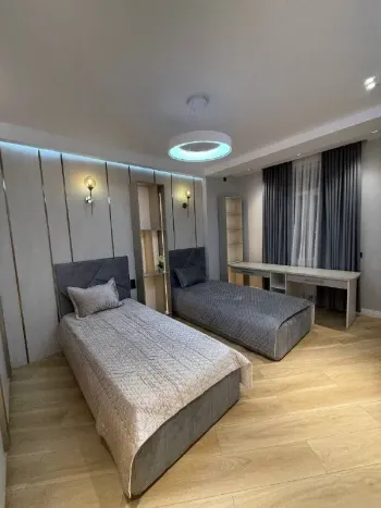 90 m², 4-xonali kvartira, 13/15-1