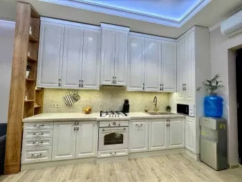65 m², 3-xonali kvartira, 4/10-3