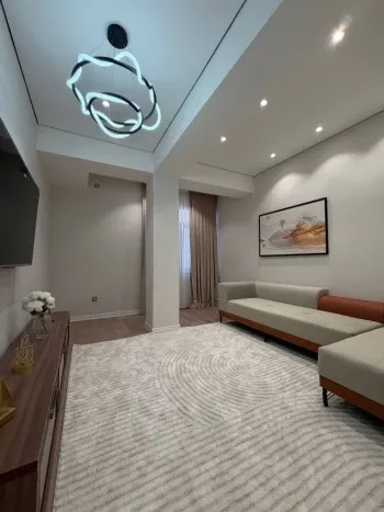 74 м², 3-комн. квартира, 4/10-0