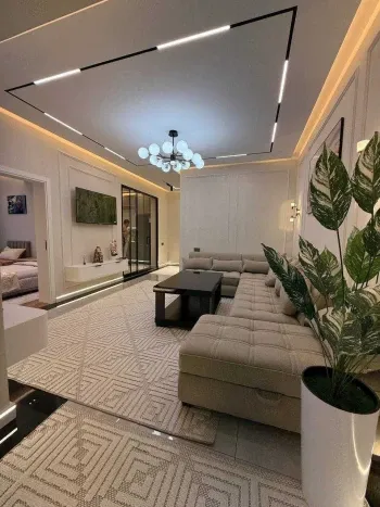 90 м², 3-комн. квартира, 4/10-0