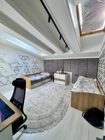 237 м², многокомнатная квартира, 8/9-2