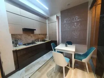 110 м², 3-комн. квартира, 6/8-3