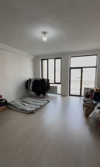 130 м², 4-комн. квартира, 4/10-3