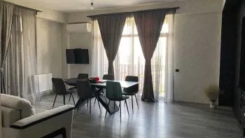 94 m², 3-xonali kvartira, 8/9-1