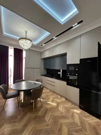 118 m², 3-xonali kvartira, 5/9-2