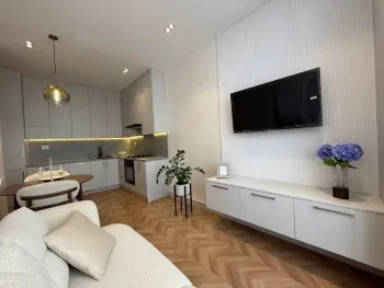 43 м², 2-комн. квартира, 3/10-2