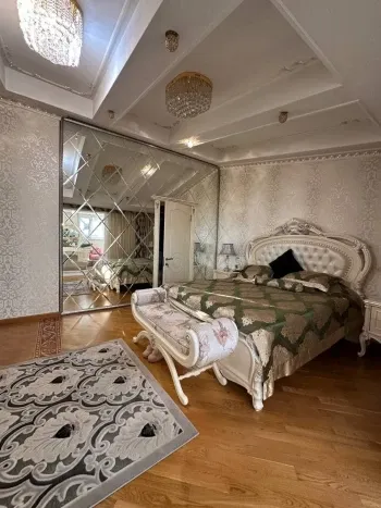 114 м², 3-комн. квартира, 8/9-1
