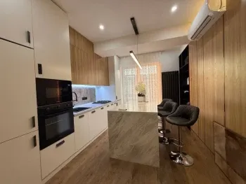 104 м², 3-комн. квартира, 10/10-1