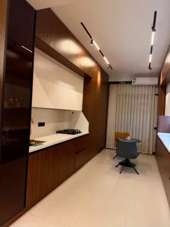 80 м², 3-комн. квартира, 2/16-1