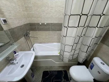 74 м², 3-комн. квартира, 1/8-3