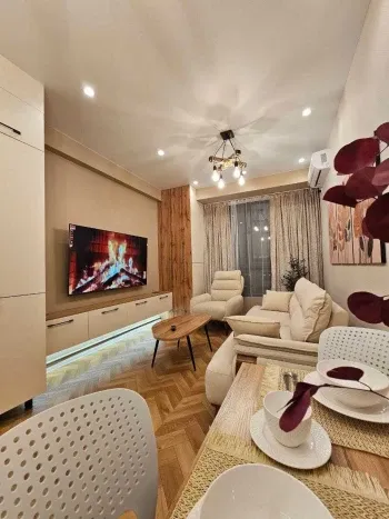 56 м², 2-комн. квартира, 13/17-0
