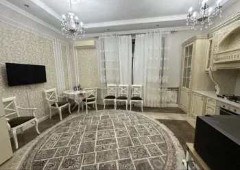 135 м², 3-комн. квартира, 3/9-1