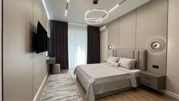 128 м², 4-комн. квартира, 7/10-3