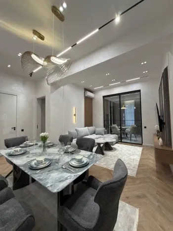83 m², 3-xonali kvartira, 8/10-1