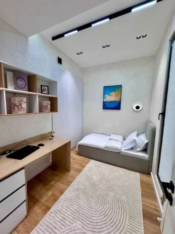 56 м², 3-комн. квартира, 3/16-2