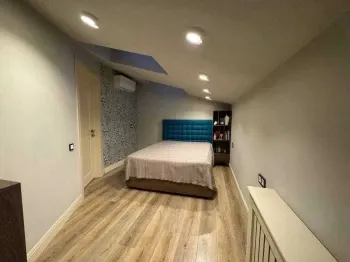 121 m², 4-xonali kvartira, 7/8-3