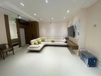 80 м², 3-комн. квартира, 10/10-0