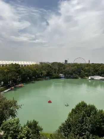 183 м², 3-комн. квартира, 10/10-1