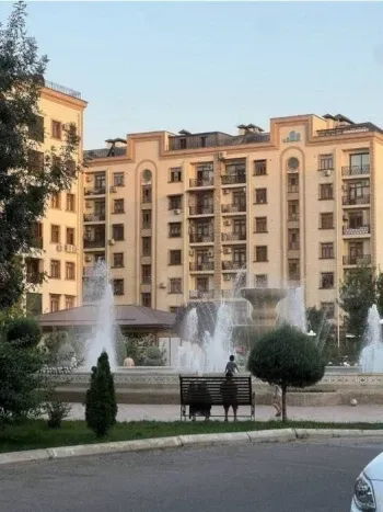 106 m², 4-xonali kvartira, 5/8-3