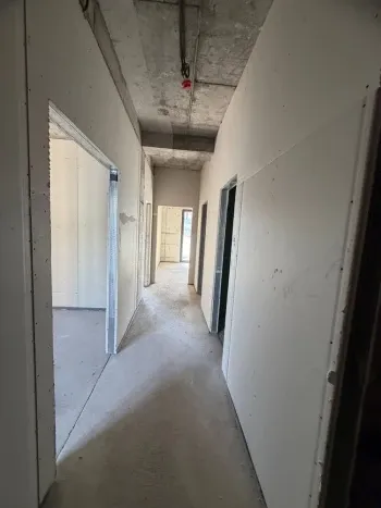 83 м², 3-комн. квартира, 8/10-0