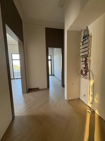104 м², 3-комн. квартира, 7/7-3